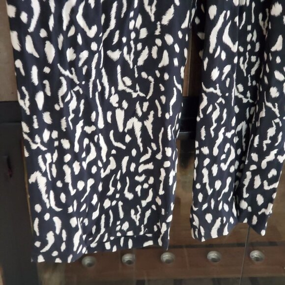 NWT Rails Irene Sleeveless Jumpsuit Abstract Print Office Party Travel Size M - Picture 8 of 10